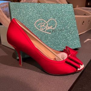 NWT Red Satin peep toe heels from Betsey Johnson’s Blue collection. Size 9